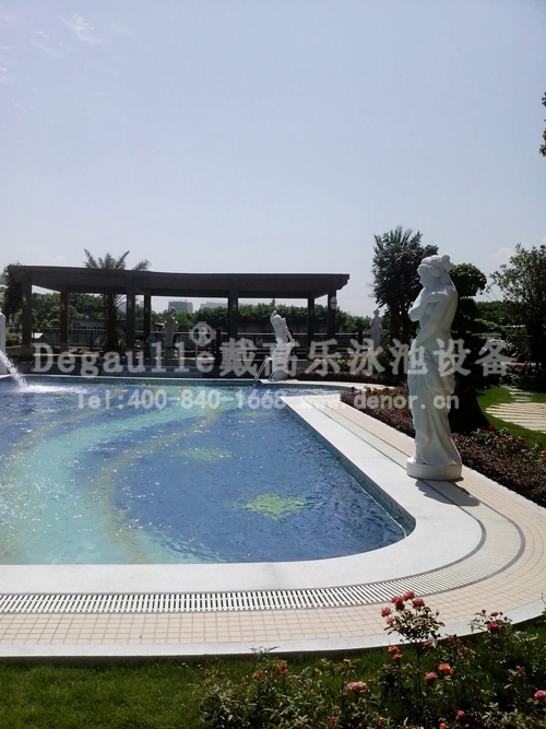 別墅<a href='http://www.chatergasm.com' class='keys' title='點擊查看關于泳池工程的相關信息' target='_blank'>泳池工程</a>