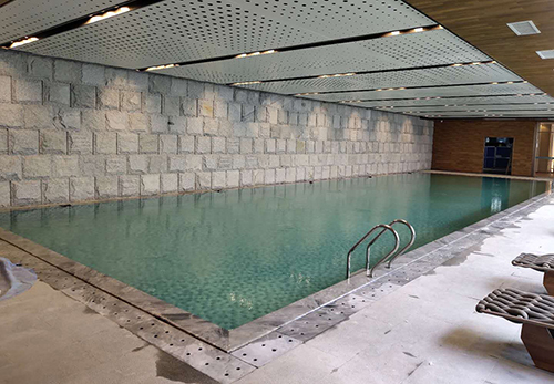 江西贛州興國嘉福星洲房地產恒溫泳池項目工程